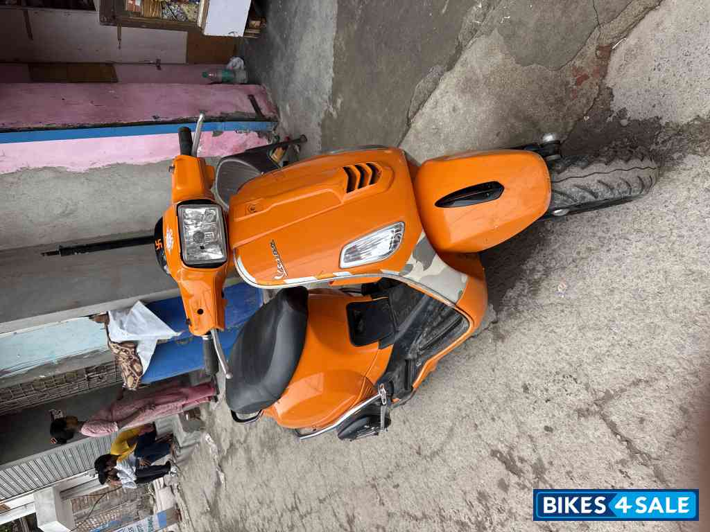 Vespa SXL 125