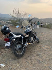 Bajaj Avenger Cruise 220