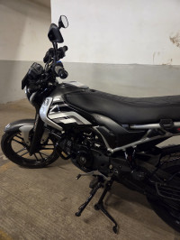 Bajaj Freedom 125 NG04 Disc LED