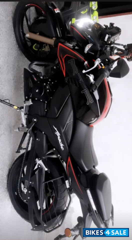 TVS Apache RTR 200 4V ABS