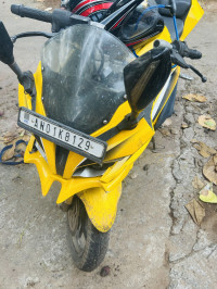 Bajaj Pulsar RS 200