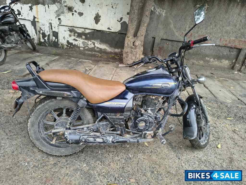 Bajaj Avenger Street 150