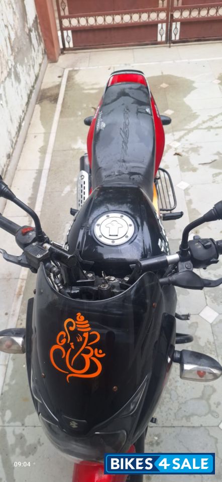 Wine Red/black Bajaj Pulsar 150