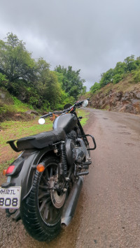 Jawa 42 Dual Channel ABS AllStar Black 2021 Model