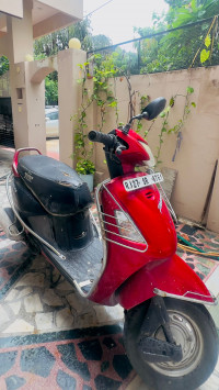 Hero Pleasure 2011 Model