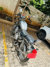 Silver Royal Enfield Thunderbird TwinSpark 350