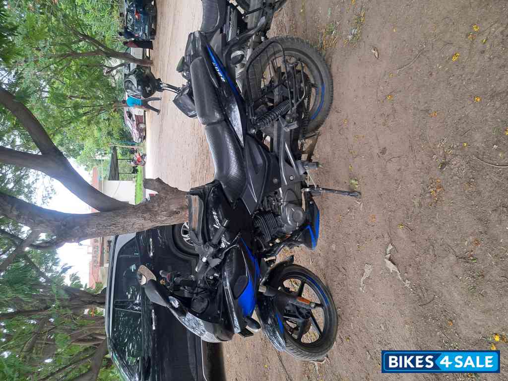 Bajaj Pulsar 220 DTSFi
