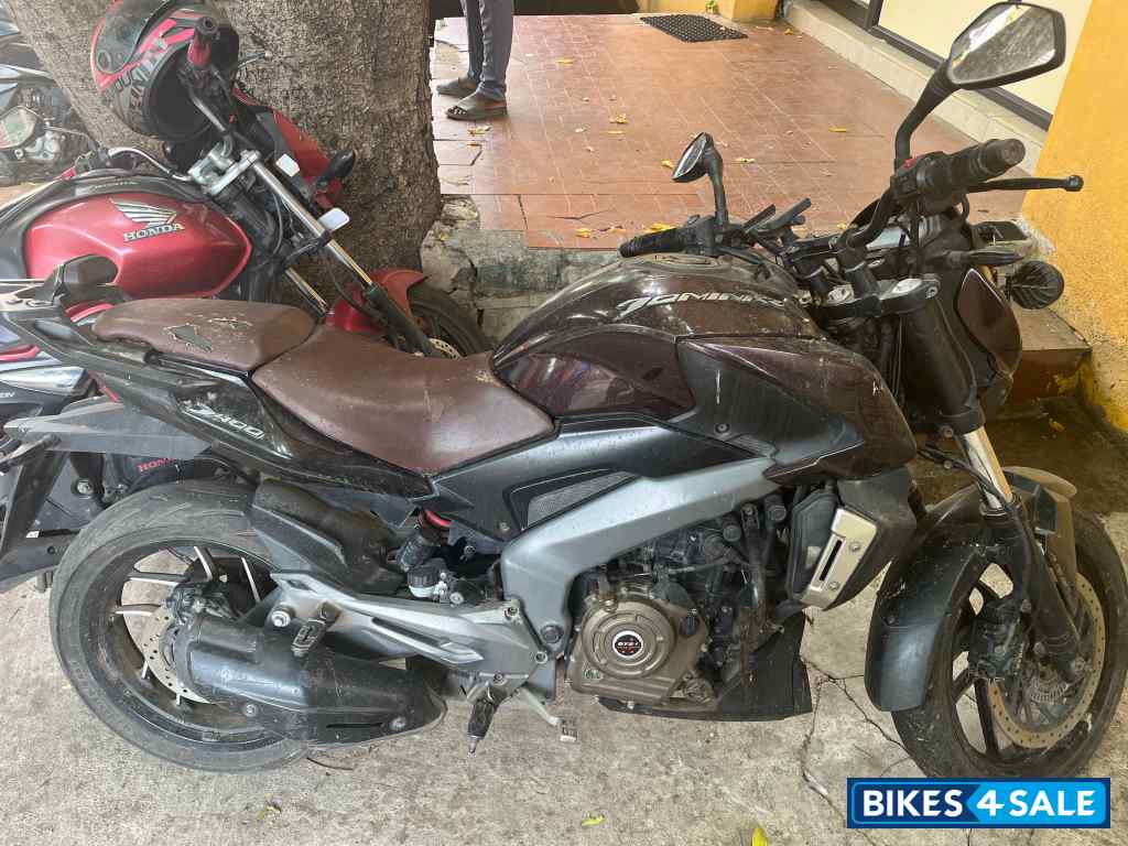 Bajaj Dominar 400