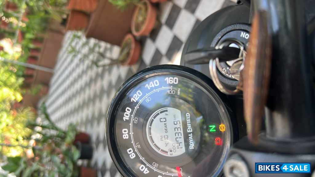 Royal Enfield Hunter 350 Metro