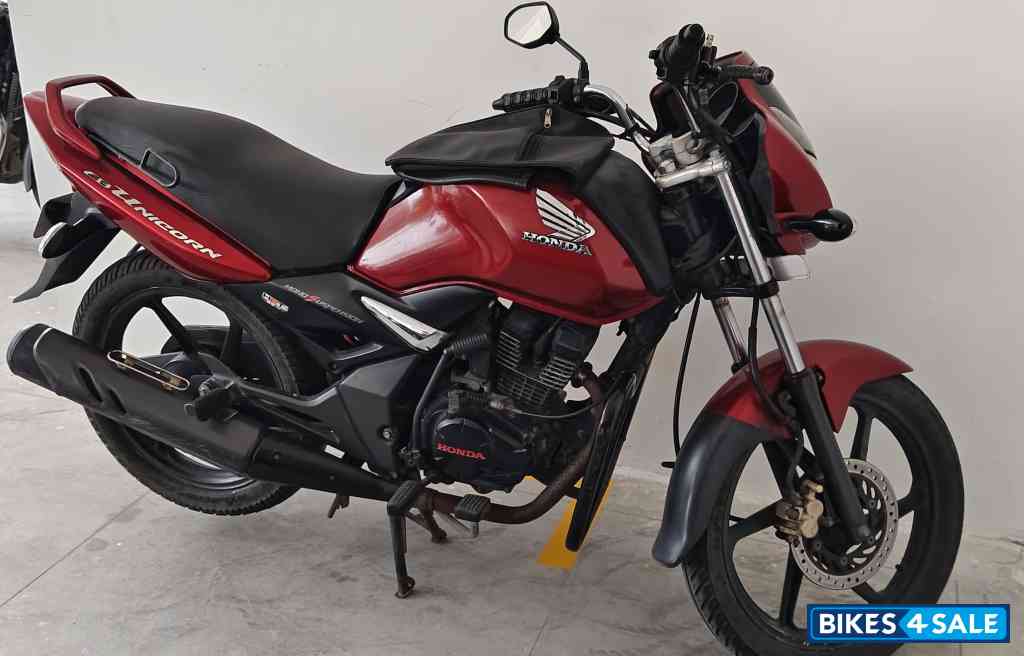 Red Honda Unicorn Red Honda Unicorn