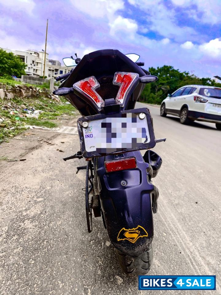 Graphite Black Bajaj Pulsar RS 200 ABS