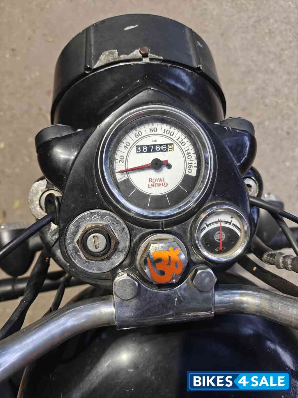 Black Royal Enfield Classic 350