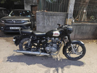 Black Royal Enfield Classic 350