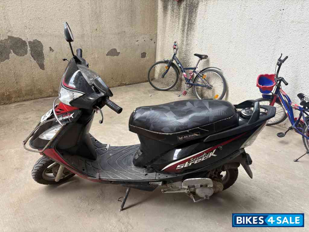 TVS Scooty Streak