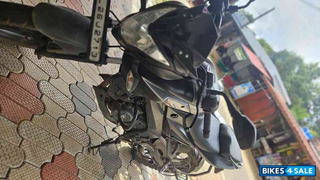 Bajaj Pulsar NS 160