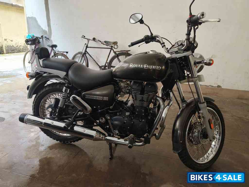 Lightning Royal Enfield Thunderbird 350