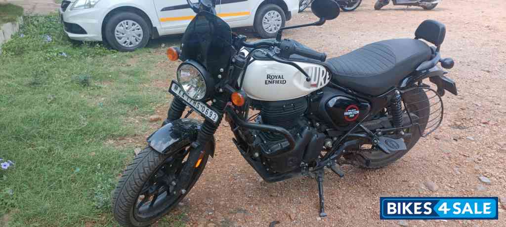 Royal Enfield Hunter 350 Metro