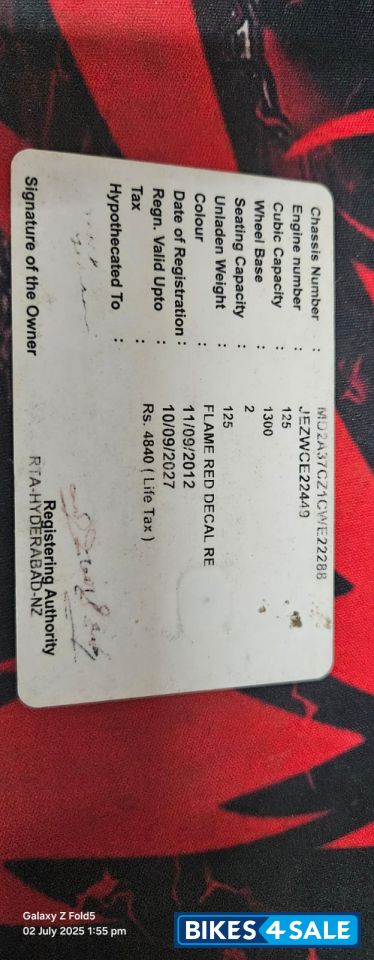 Bajaj Discover 125 ST