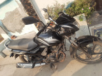 Black And White TVS Star City Plus