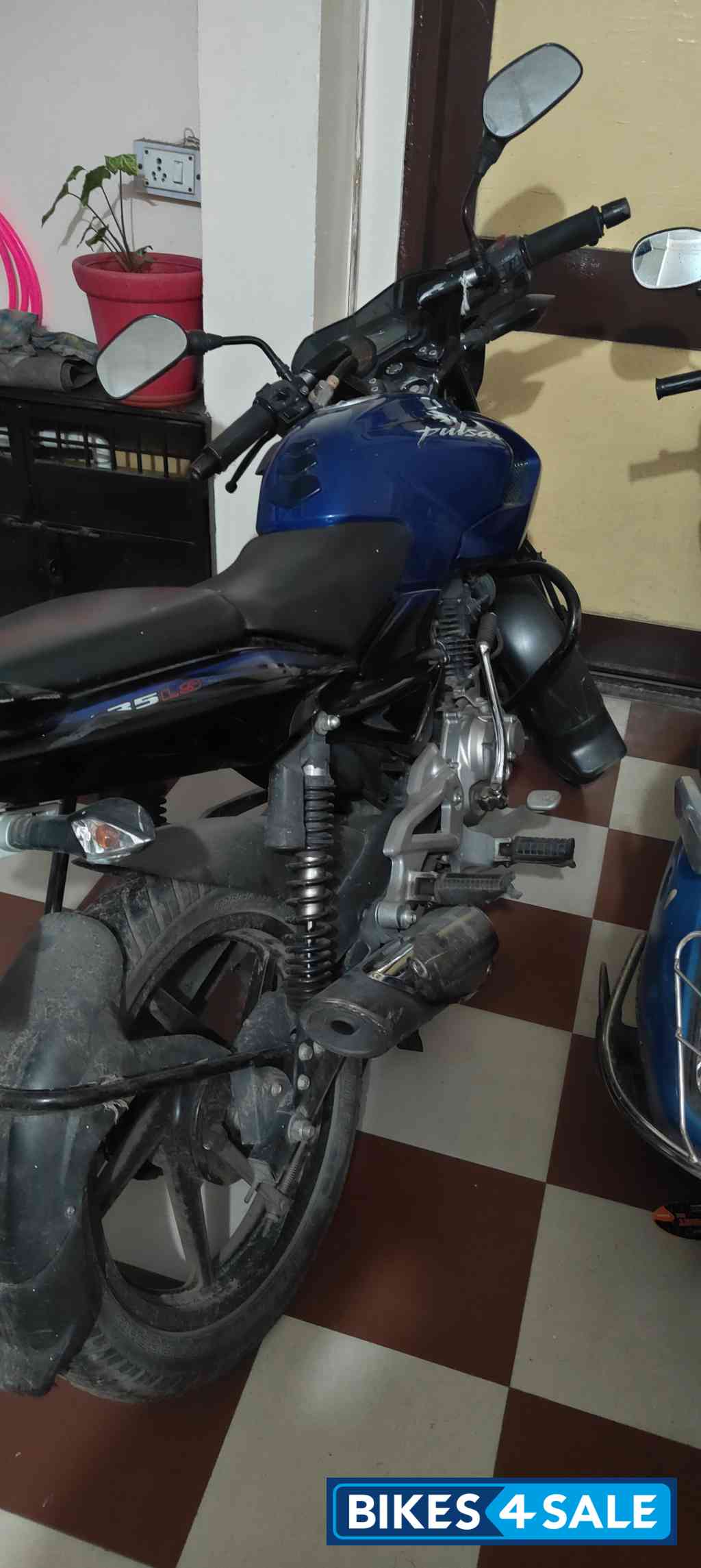 Bajaj Pulsar 135LS
