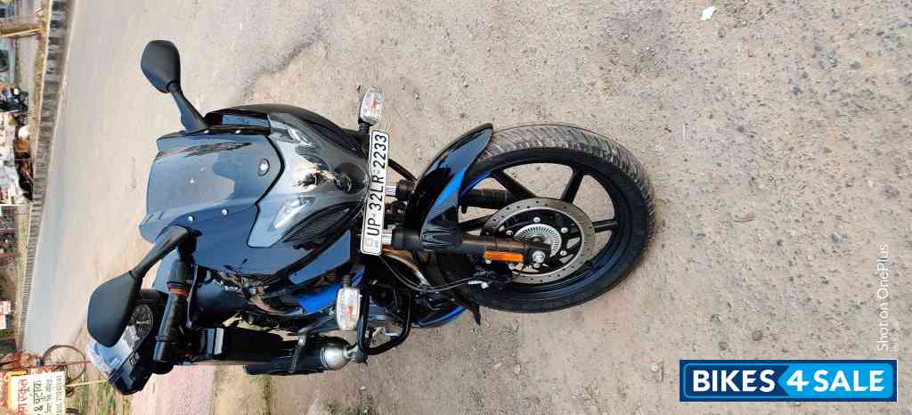 Ebony Black Blue Dkl Bajaj Pulsar 220F BS6