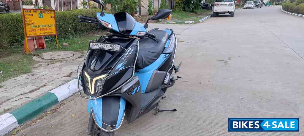Blue TVS NTORQ 125 Race Edition BS6