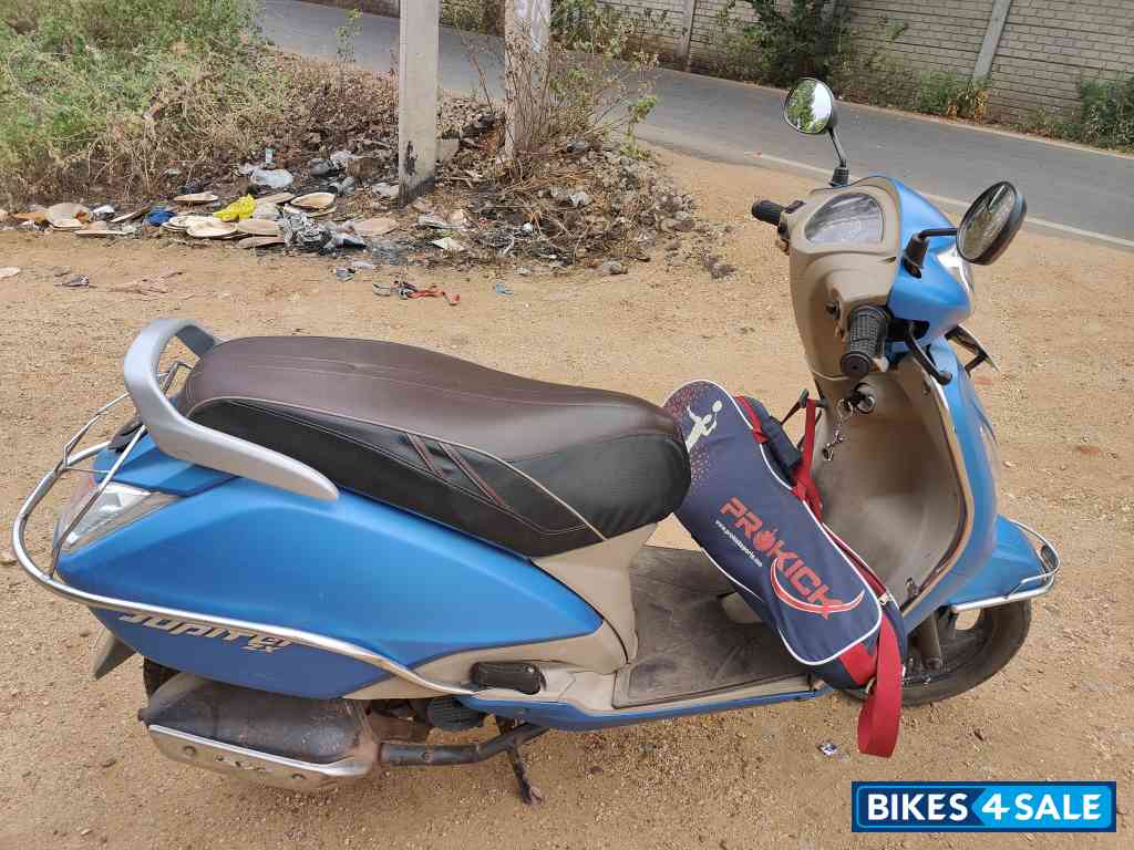 Blue TVS Jupiter ZX