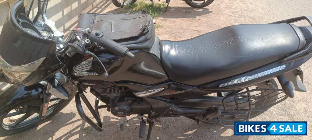 Honda CB Unicorn