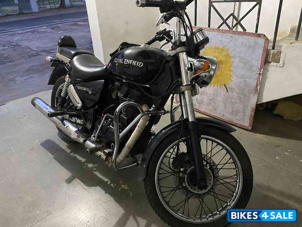 Royal Enfield Thunderbird