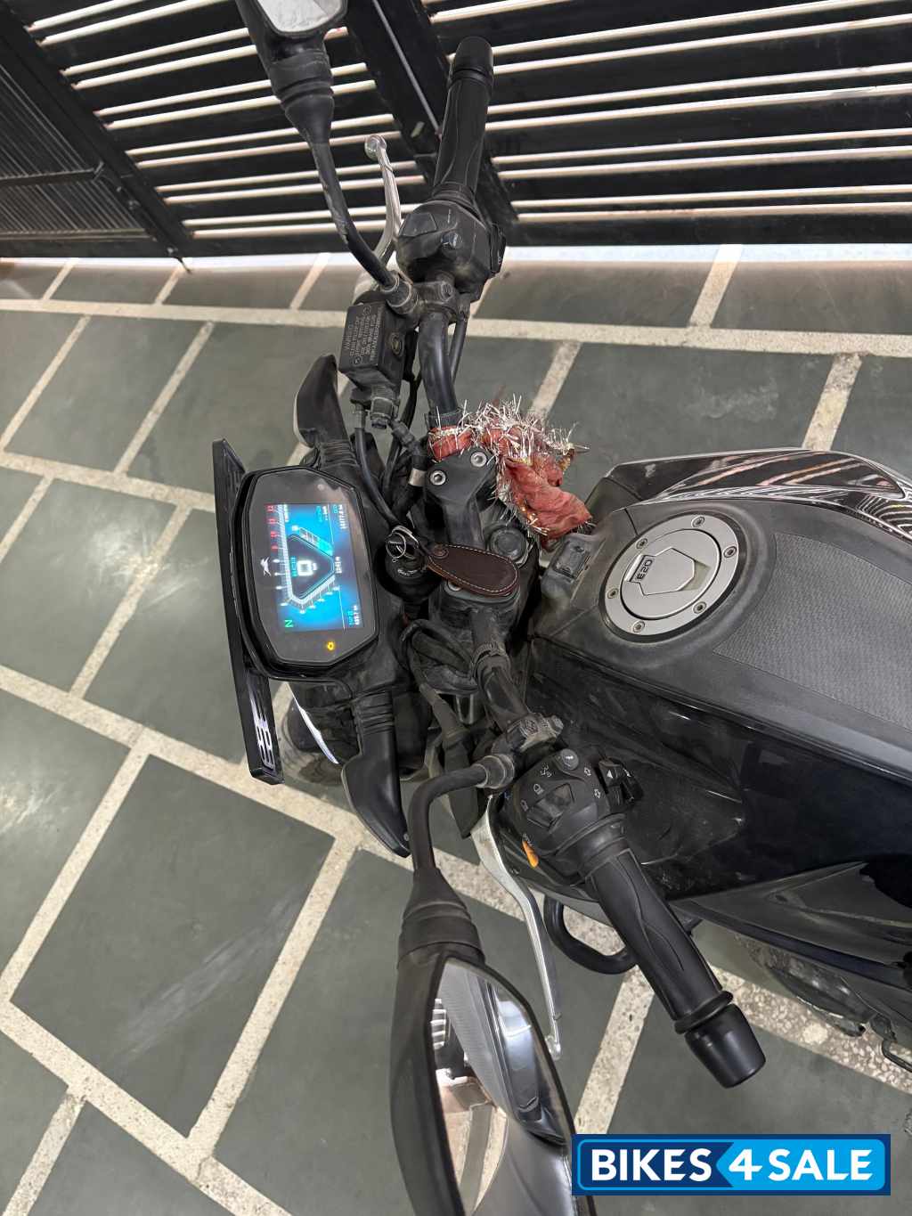 Black TVS Raider iGO