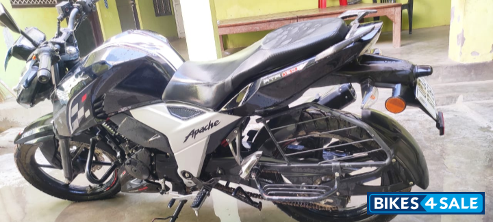 TVS Apache RTR 160 4V