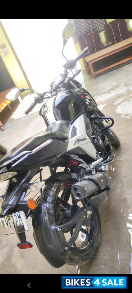 TVS Apache RTR 160 4V