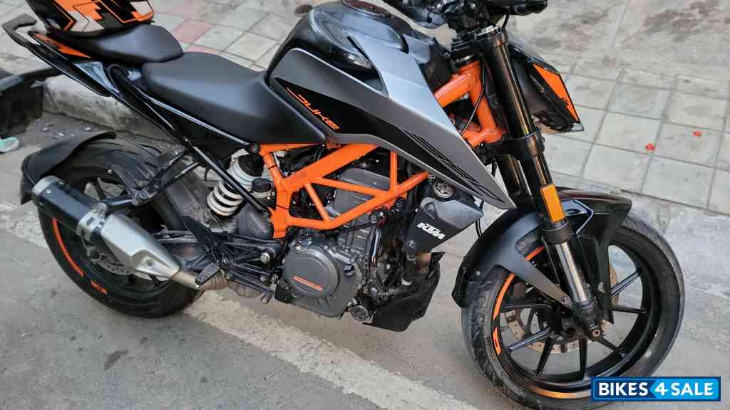 KTM Duke 390 2022
