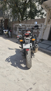 Royal Enfield Scram 411