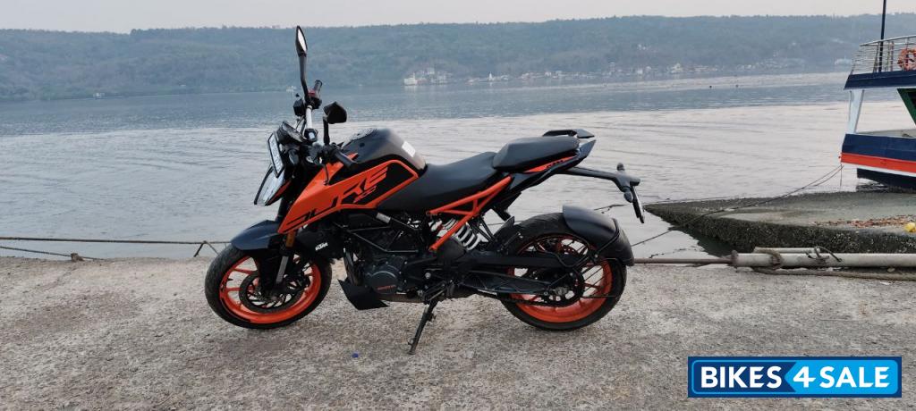 KTM Duke 200 ABS