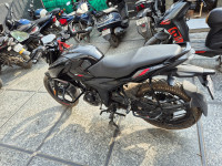 Black Bajaj Pulsar N150