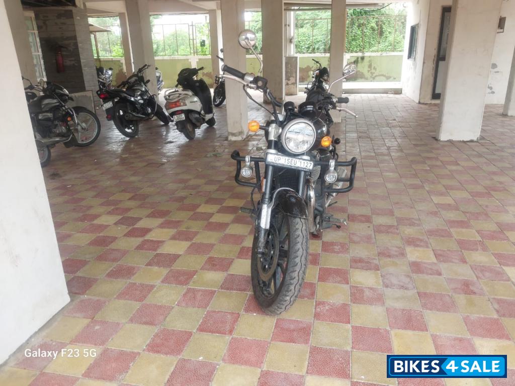 Royal Enfield Super Meteor 650