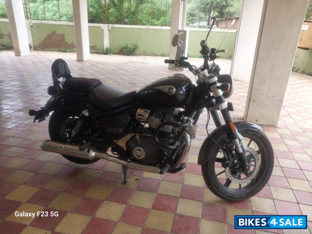 Royal Enfield Super Meteor 650