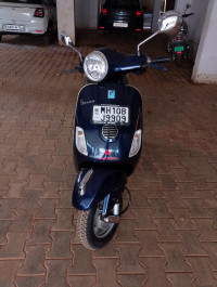 Vespa 125 2012 Model