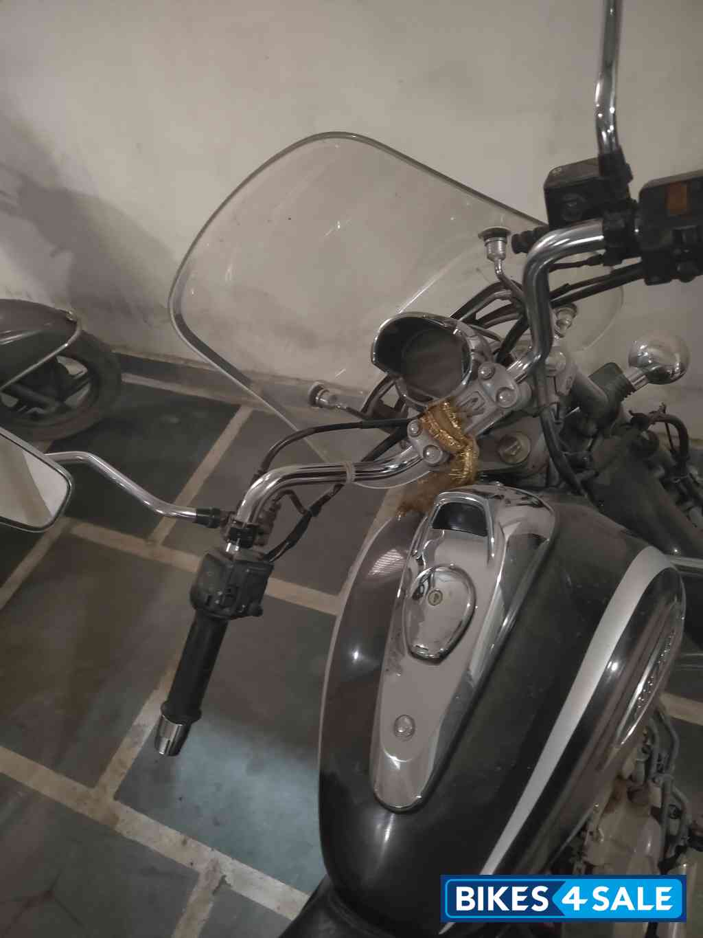 Bajaj Avenger Cruise 220 BS6