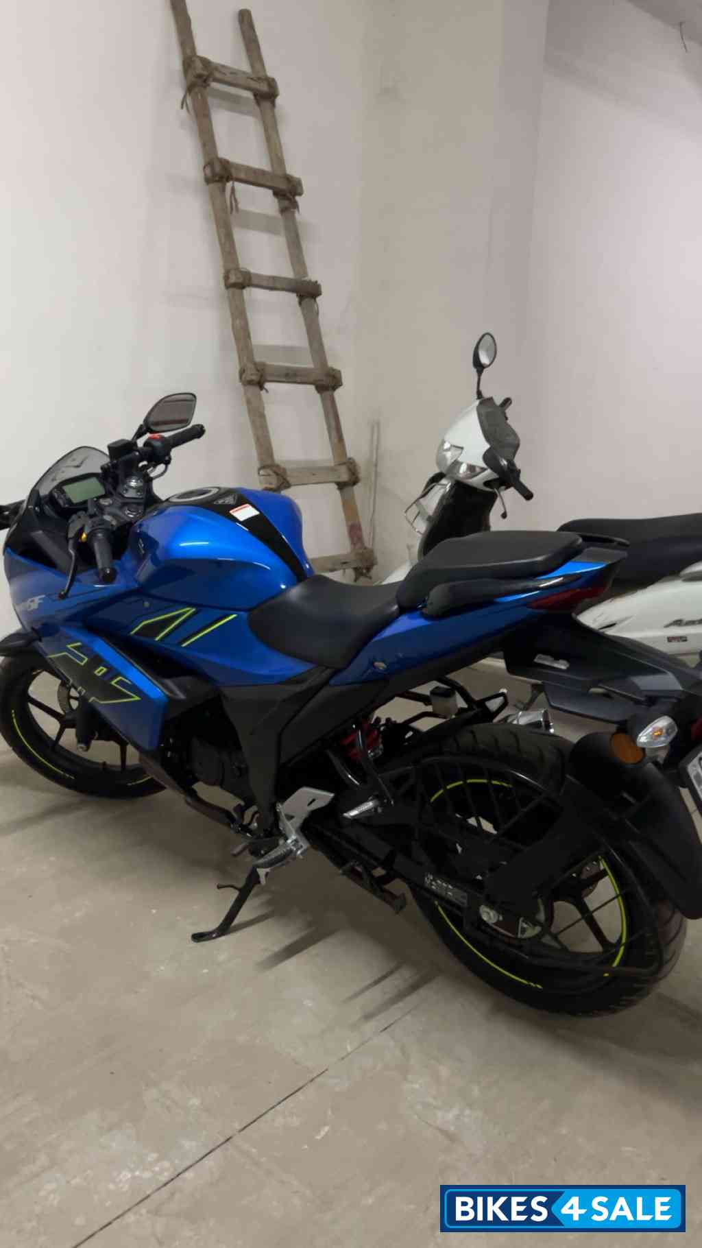 Suzuki Gixxer