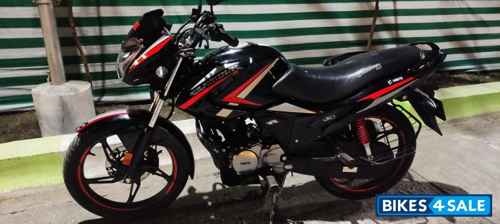 Black And Accent Hero Glamour I3s