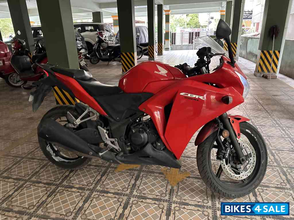 Honda CBR 250R