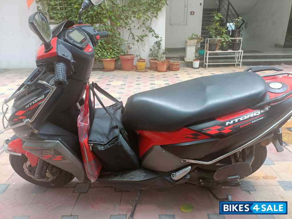 Red TVS NTORQ 125 Red TVS NTORQ 125