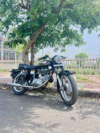 Royal Enfield Bullet Standard 350