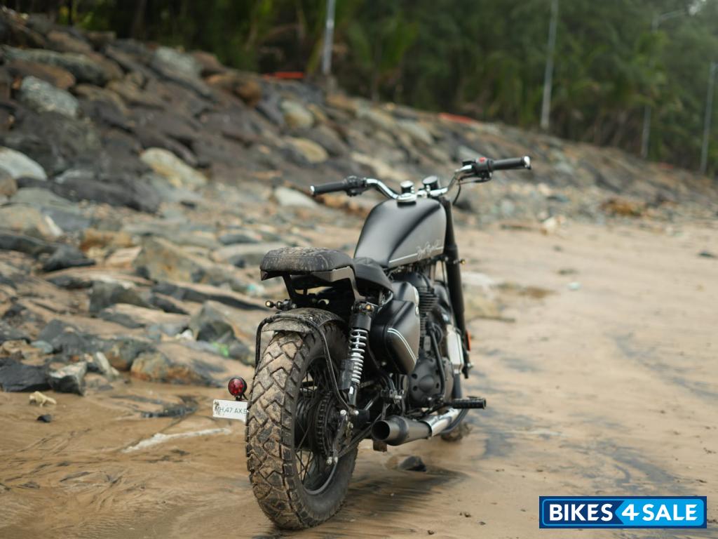 Royal Enfield Classic 350 Royal Enfield Classic 350