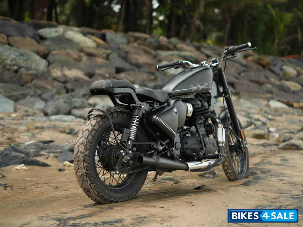 Royal Enfield Classic 350 Royal Enfield Classic 350