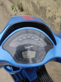 Assure Blue Vespa SXL 150