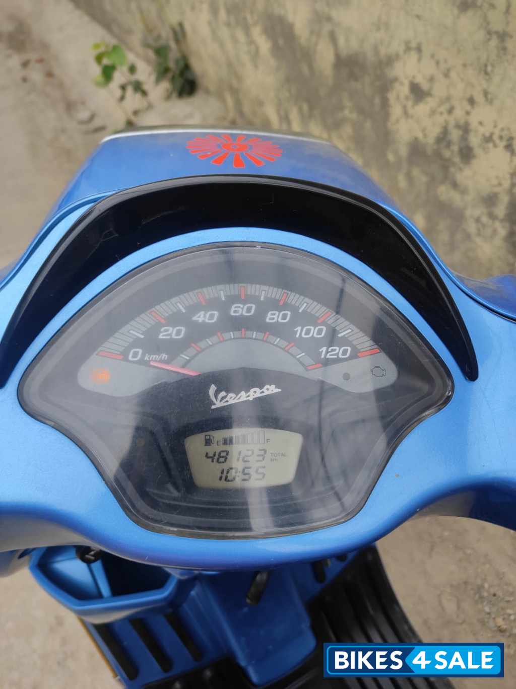 Assure Blue Vespa SXL 150