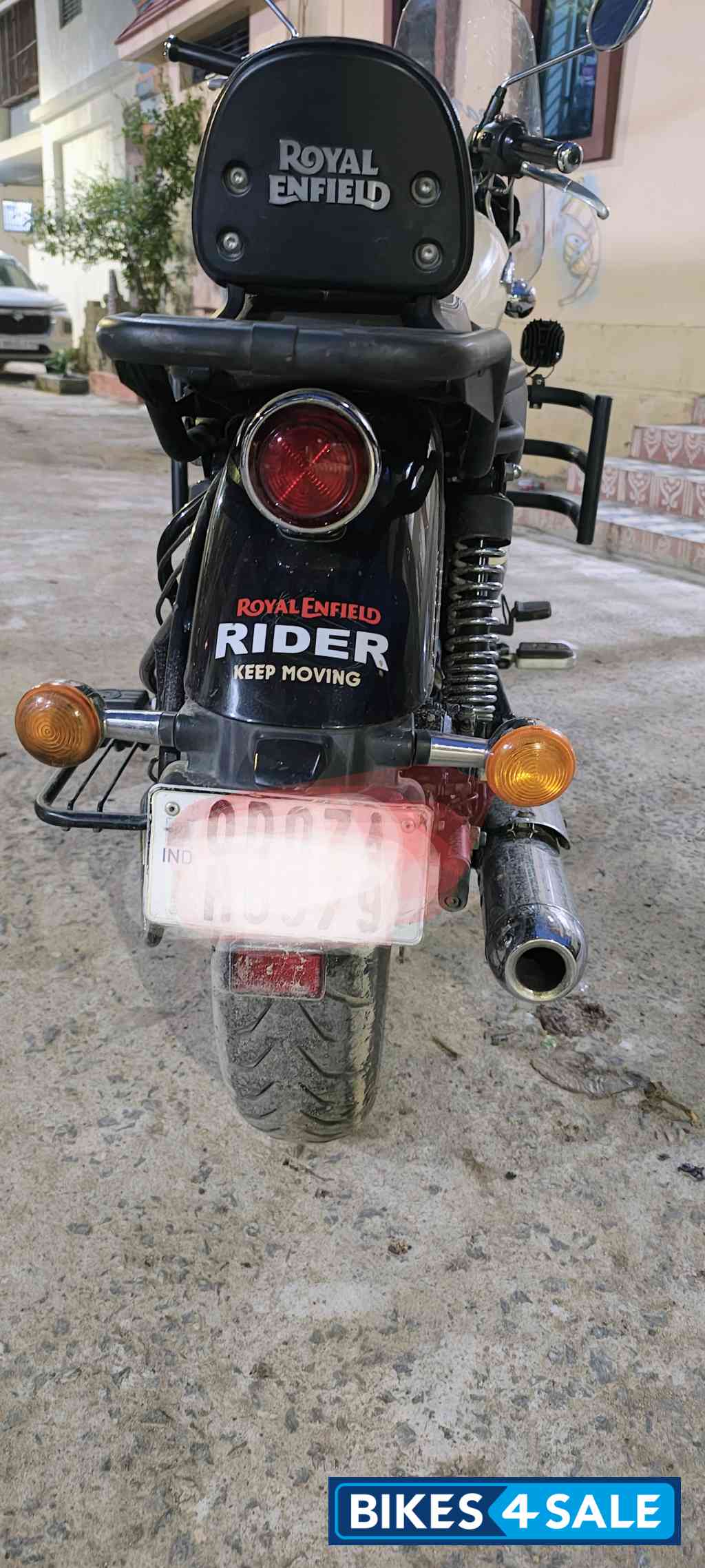 Bridge Royal Enfield Meteor 350 Bridge Royal Enfield Meteor 350